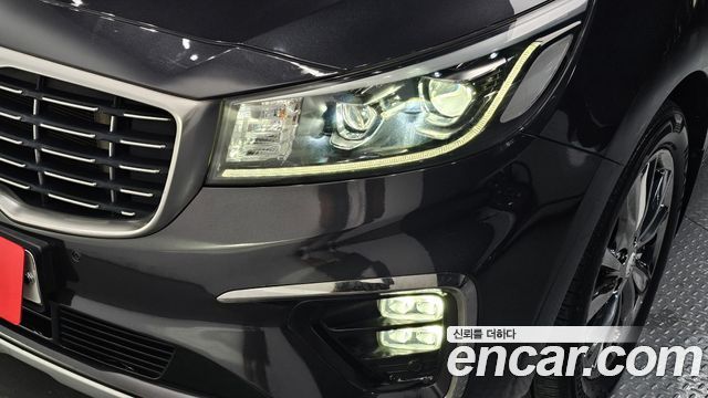 Kia Canival 2019 — photo 8
