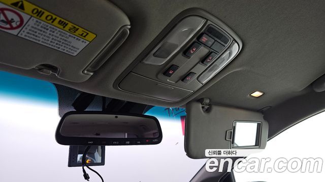 Kia Canival 2019 — photo 27