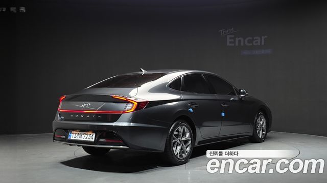 Hyundai Sonata 2022 — photo 2