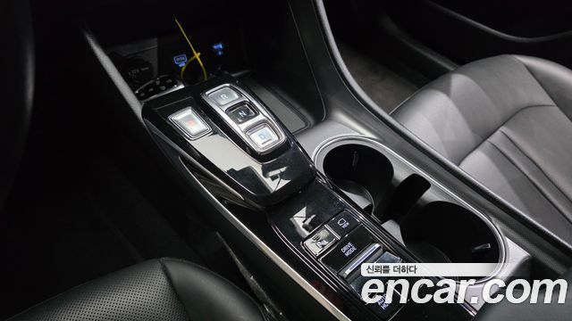 Hyundai Sonata 2022 — photo 9