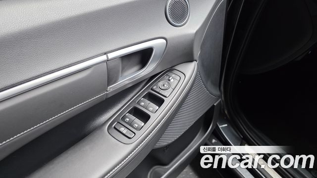 Hyundai Sonata 2022 — photo 15