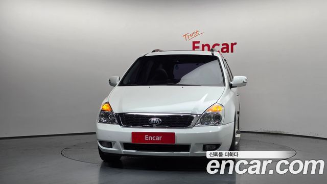 Kia Canival 2013 — photo 3