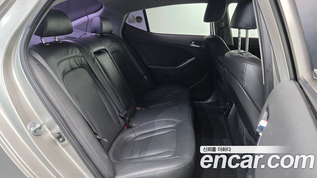 Kia K5 2013 — photo 12