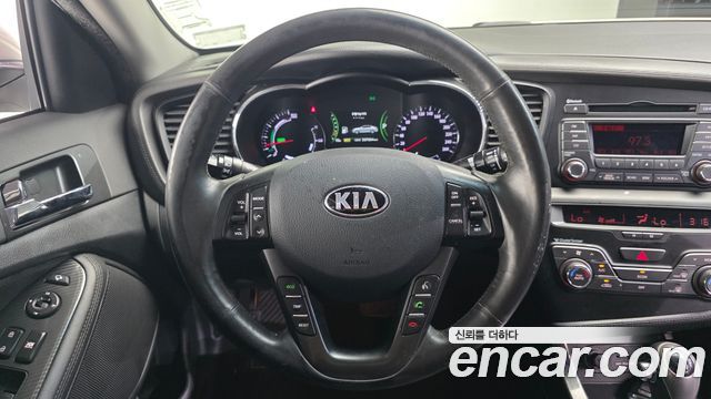 Kia K5 2013 — photo 13