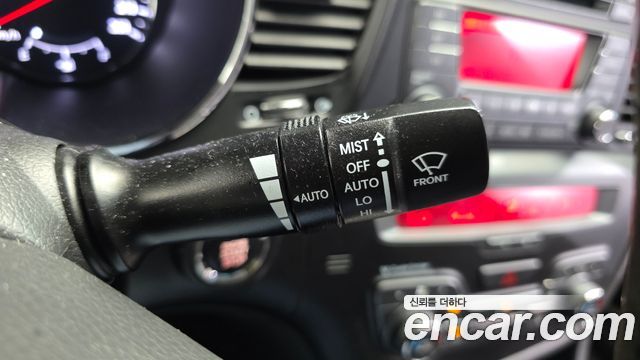 Kia K5 2013 — photo 18