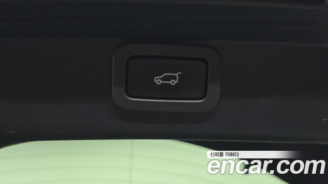 Jaguar I-PACE 2019 — photo 19