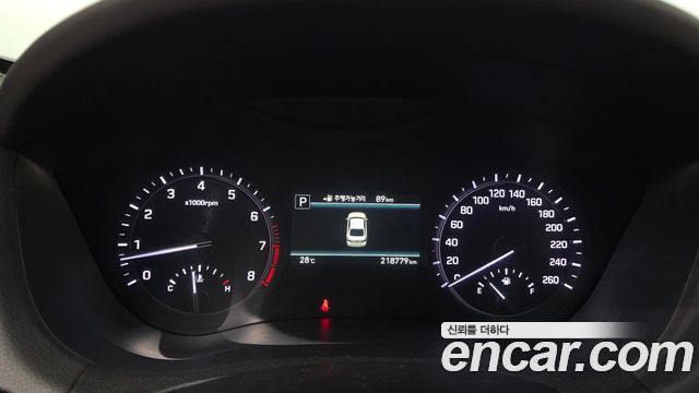 Genesis G80 2017 — photo 8