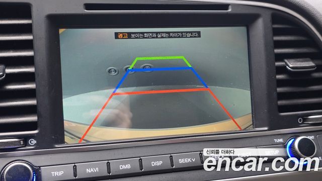 Hyundai AVANTE 2017 — photo 18
