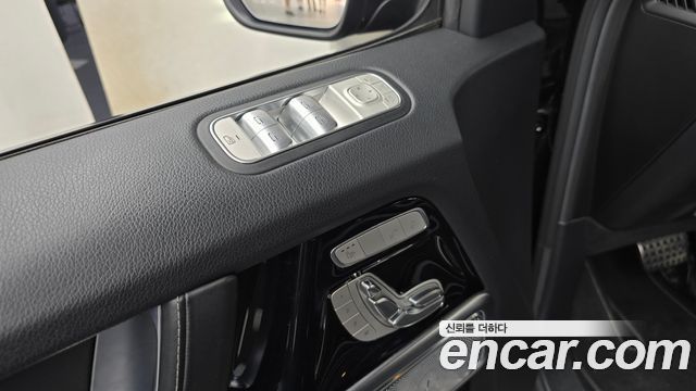 Mercedes-Benz G-Class 2021 — photo 27