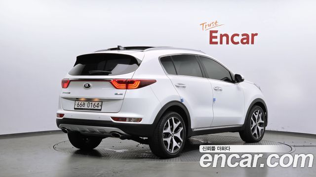 Kia Sportage 2016 — photo 2