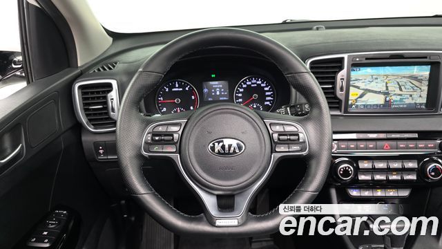 Kia Sportage 2016 — photo 12