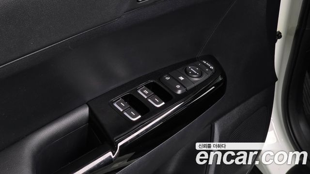 Kia Sportage 2016 — photo 16
