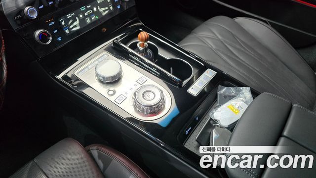 Genesis G80 2025 — photo 9