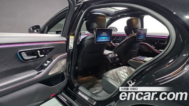 Mercedes-Benz S-Class 2021 — photo 11