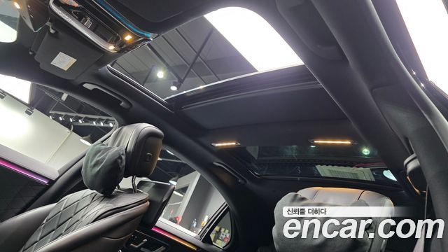 Mercedes-Benz S-Class 2021 — photo 20