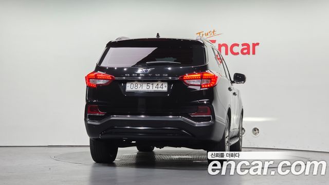 KG Mobility Rexton 2018 — photo 4