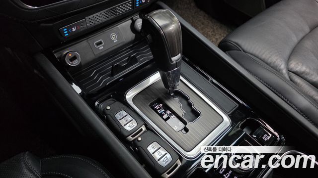 KG Mobility Rexton 2018 — photo 12