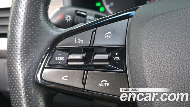 KG Mobility Rexton 2018 — photo 22