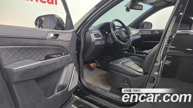 KG Mobility Rexton 2018 — photo 16