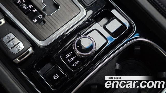 KG Mobility Rexton 2018 — photo 28