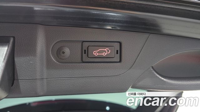KG Mobility Rexton 2018 — photo 35