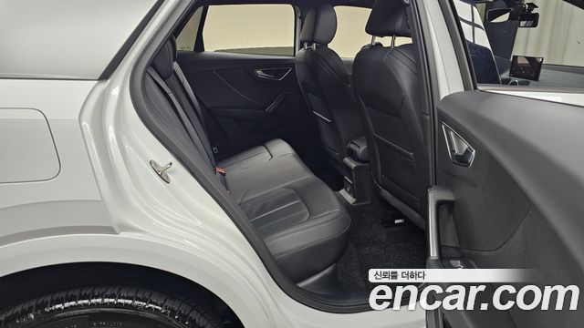 Audi Q2 2020 — photo 17