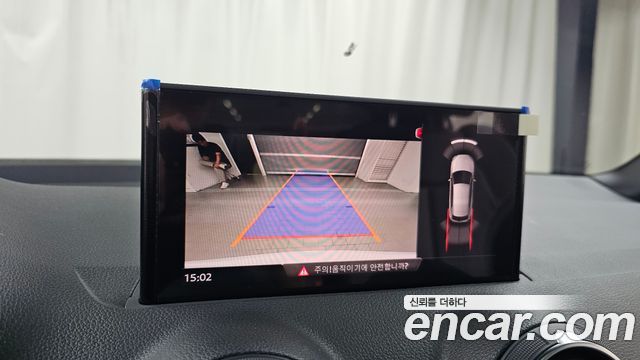 Audi Q2 2020 — photo 21