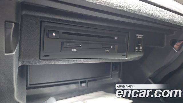 Audi Q2 2020 — photo 23