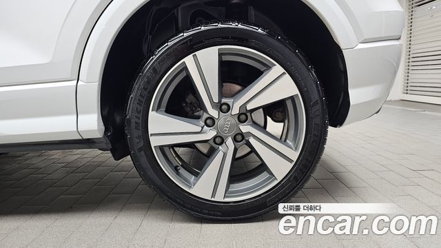 Audi Q2 2020 — photo 7