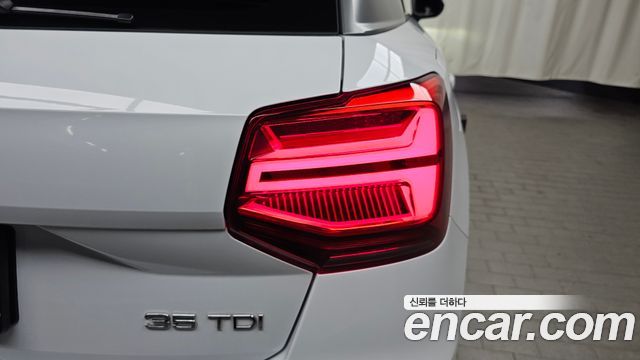 Audi Q2 2020 — photo 9