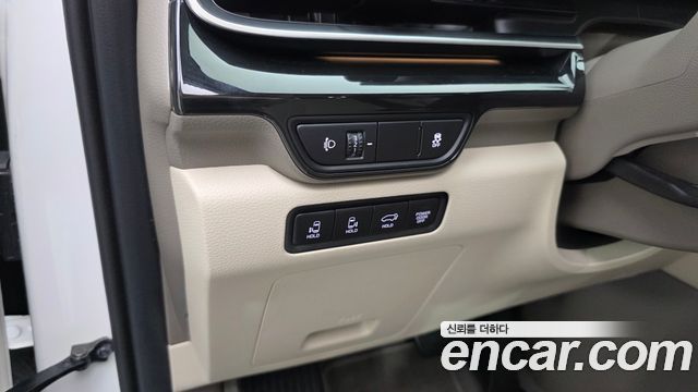 Kia Canival 2024 — photo 12