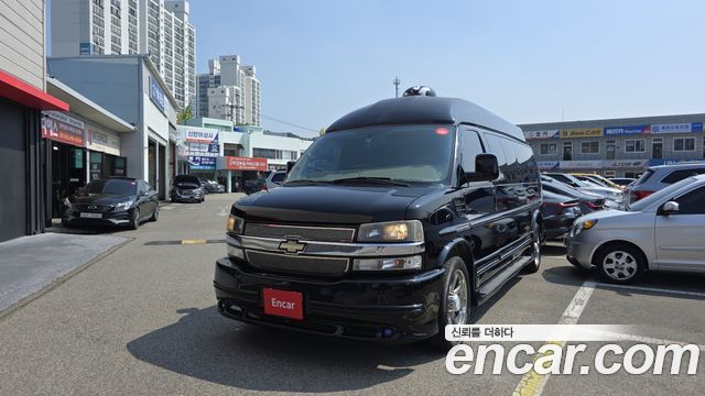 Chevrolet Express Van 2014 — photo 2
