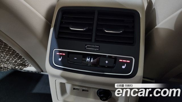 Audi A5 2023 — photo 17