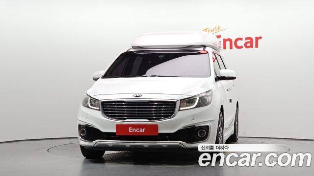 Kia Canival 2017 — photo 3