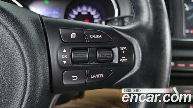 Kia Canival 2017 — photo 27