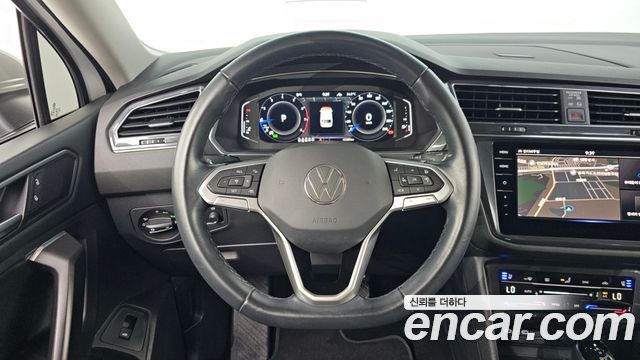 Volkswagen Tiguan 2023 — photo 19