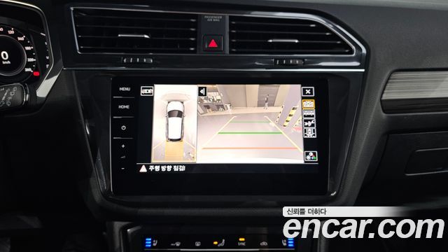 Volkswagen Tiguan 2023 — photo 21