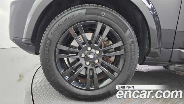 Land Rover Discovery 2016 — photo 5