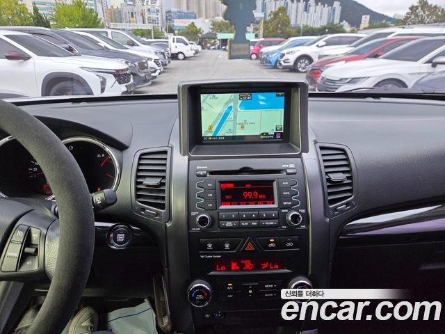 Kia Sorento 2010 — photo 12