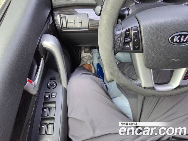 Kia Sorento 2010 — photo 14