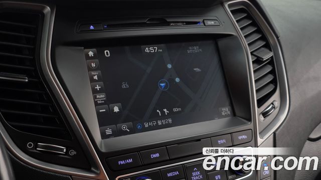Hyundai Santafe 2018 — photo 19