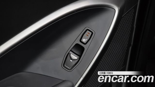 Hyundai Santafe 2018 — photo 30