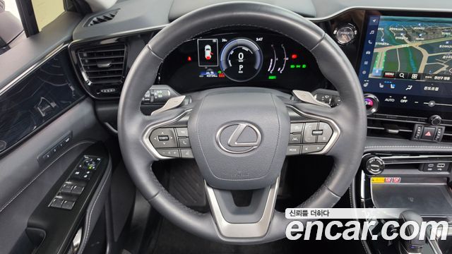 Lexus NX 2025 — photo 20