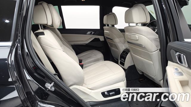 BMW X7 2024 — photo 12