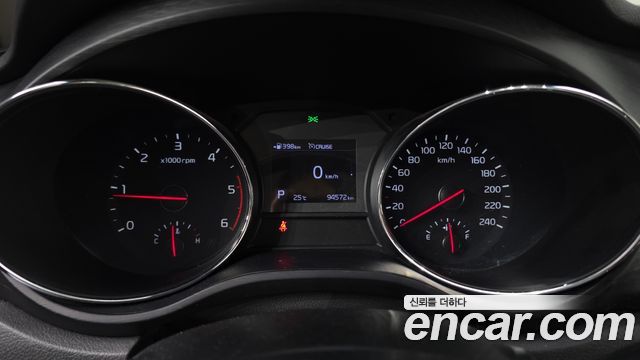 Kia Canival 2019 — photo 8