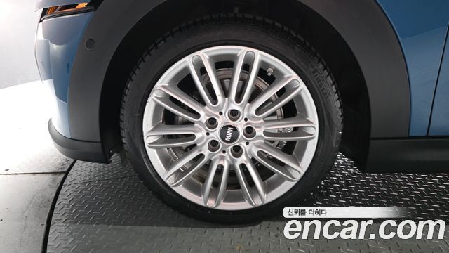 Mini Cooper 2023 — photo 5