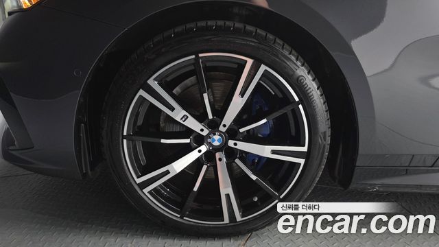 BMW 5-Series 2026 — photo 5