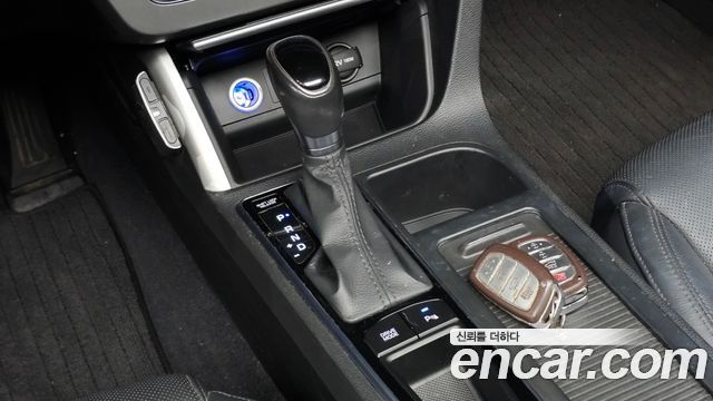 Hyundai Sonata 2015 — photo 9