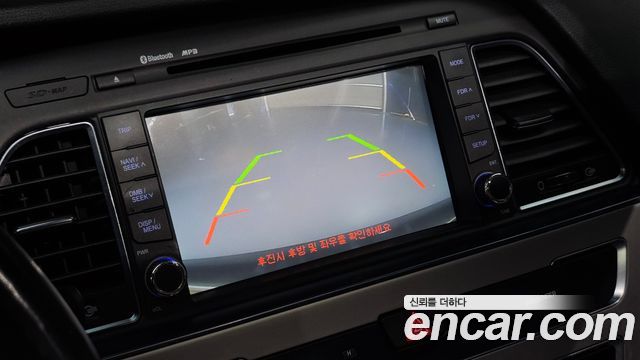 Hyundai Sonata 2015 — photo 16