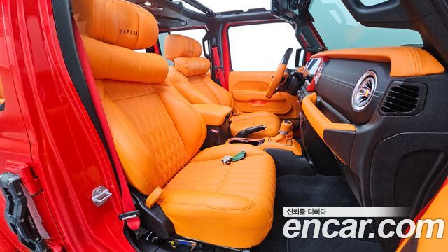 Jeep Wrangler 2023 — photo 17